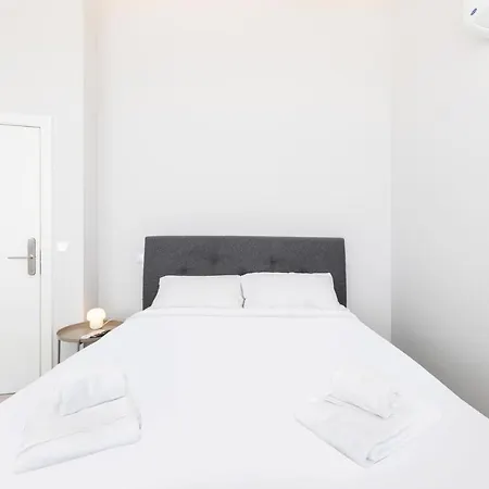Olala Oriente Suites C Konukevi