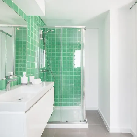 Olala Oriente Suites C