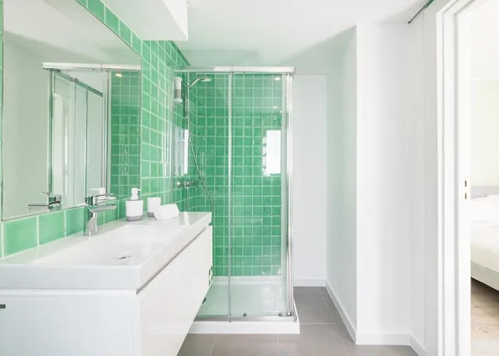 Olala Oriente Suites C