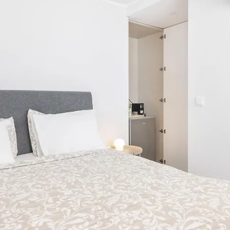 Olala Oriente Suites C ליסבון
